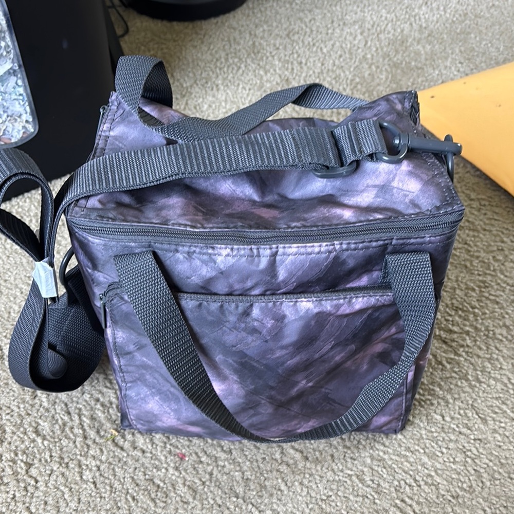 Stylish Black and Purple thermal lunch cube